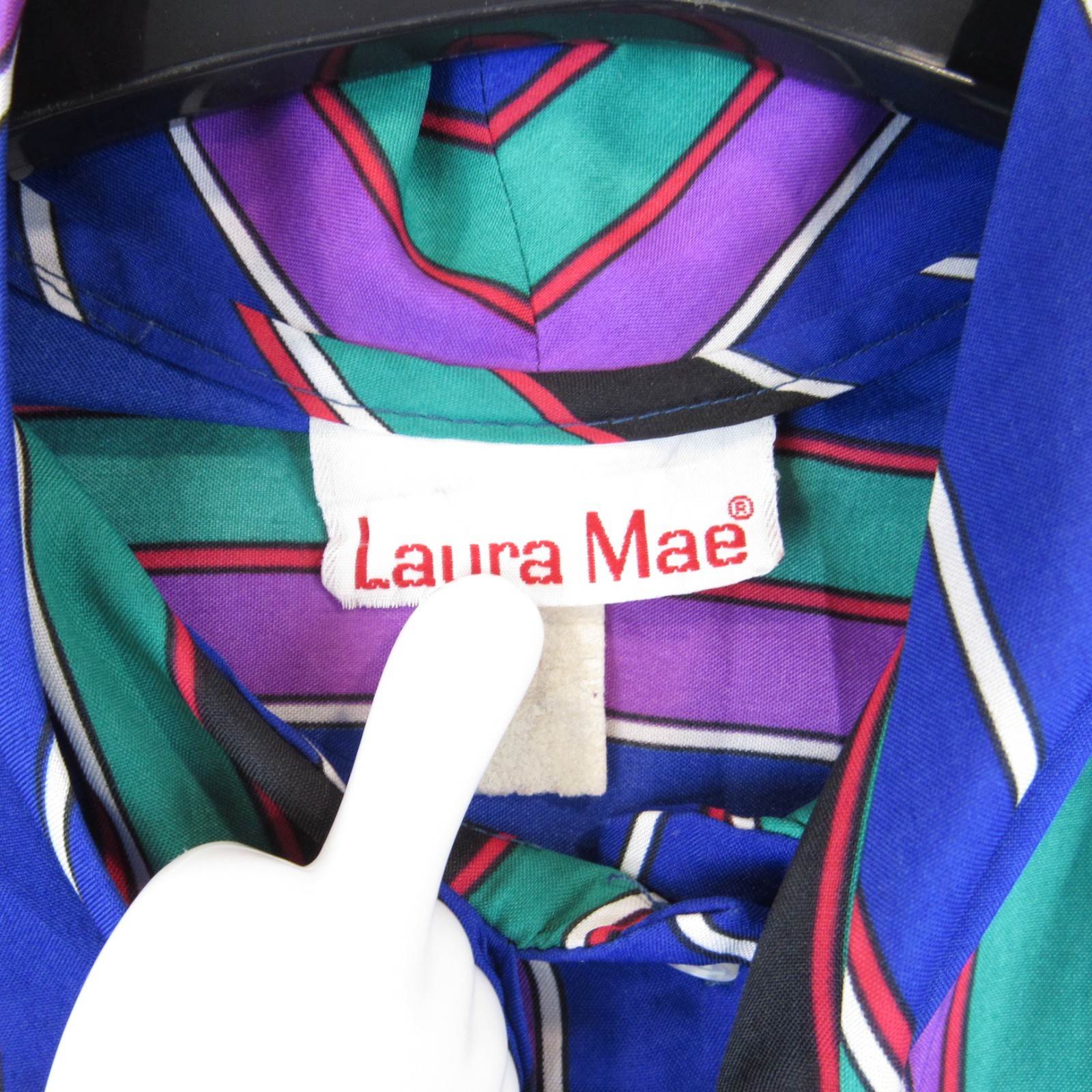 Vintage Laura Mae Woven Polyester Striped Retro Top Blouse Neck Bow USA