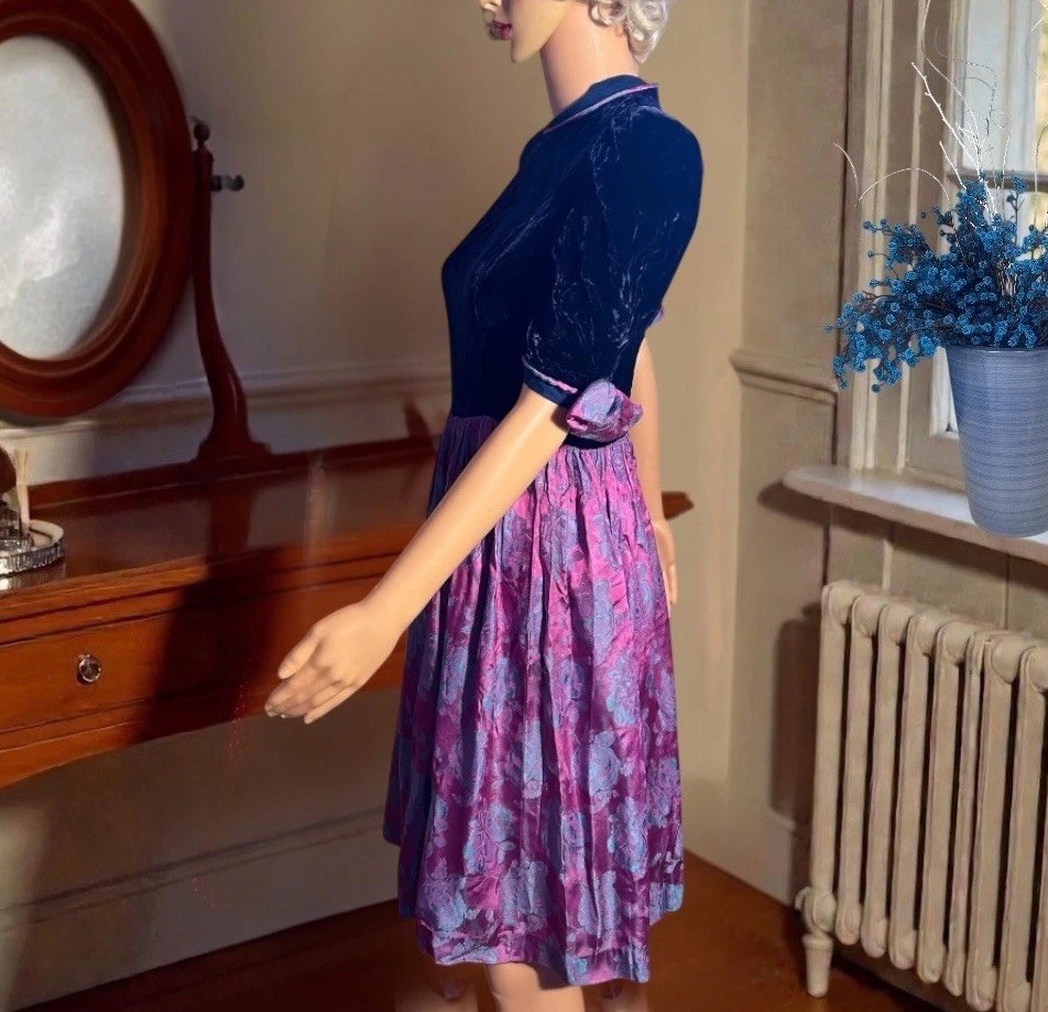 VTG 40s 50s Cocktail Dress Blue Velvet Satin Brocade Iridescent MCM Party 28W S